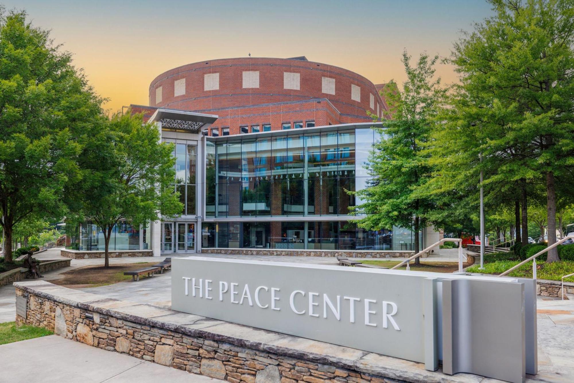 Hilton Greenville Exterior foto